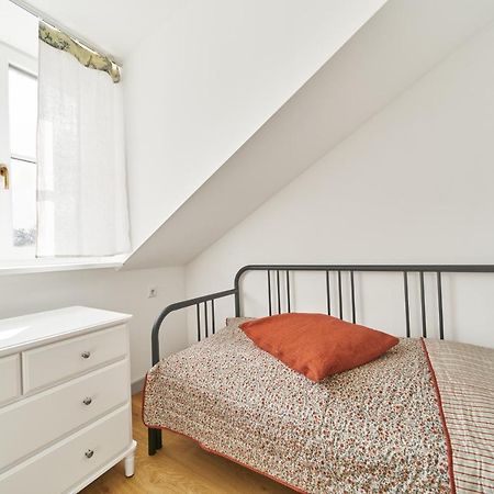Modern Two-Bedroom Apartment, Vilnius City Centre Ngoại thất bức ảnh