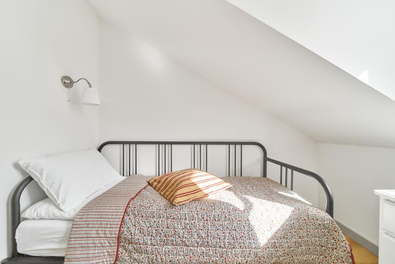 Modern Two-Bedroom Apartment, Vilnius City Centre Ngoại thất bức ảnh